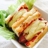 食パンでウインナーチーズのミニドック♡